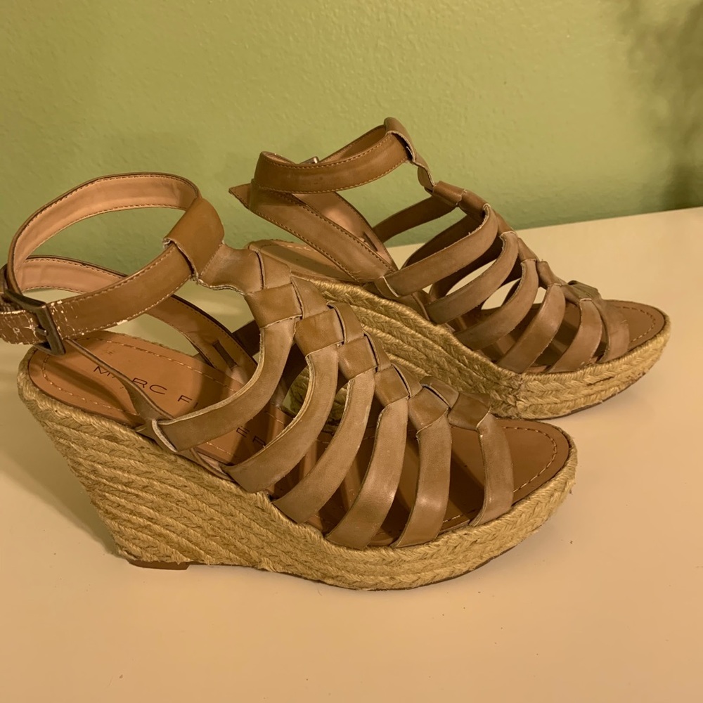 Wedge heeled sandal